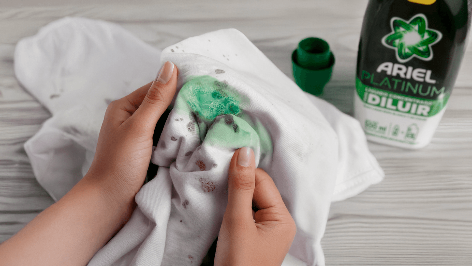 Beneficios del jabón líquido para ropa | Jabón líquido Ariel